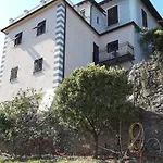 Trekking In Paradise Bed & Breakfast