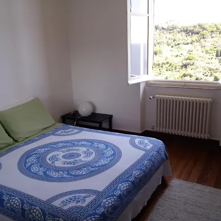 Bed & Breakfast Trekking In Paradise